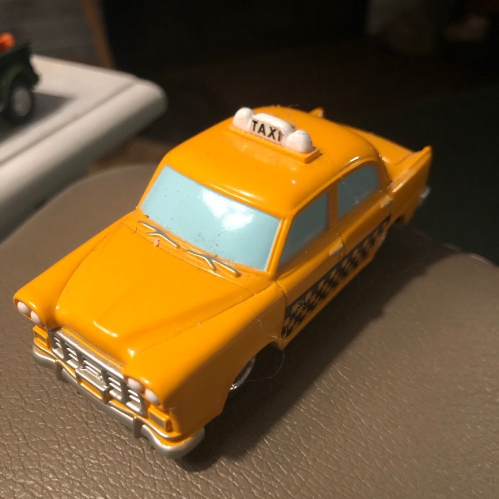 Lemax taxi cab